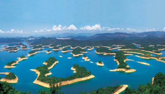 Qiandao Lake,  Zhejiang