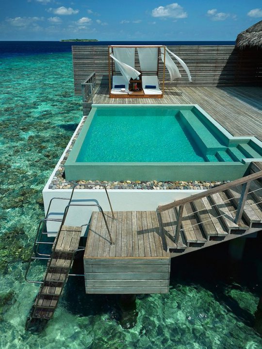 Dusit Thani Maldives