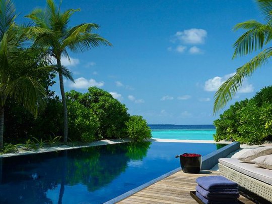 Dusit Thani Maldives